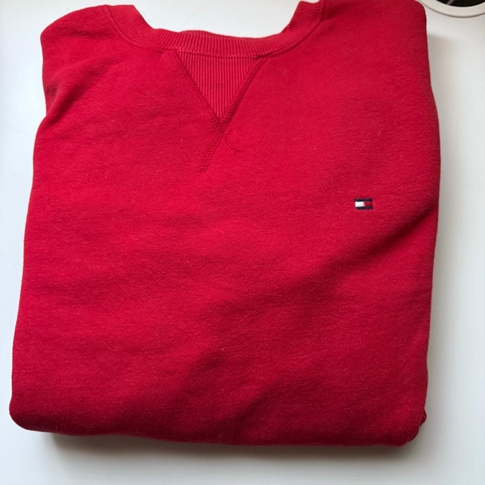 Tommy Hilfiger Womans Vibrant Red Crewneck Sweater